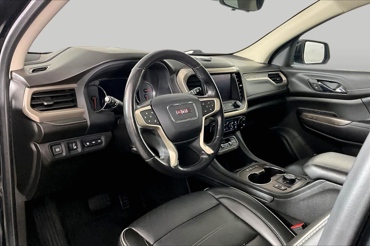 Used 2021 Ebony Twilight Metallic GMC Denali image 16