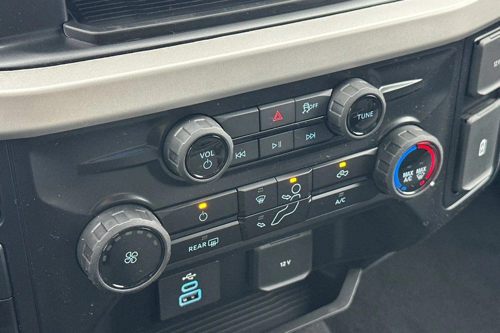 New 2026 Argon Blue Metallic Ford F-250® XL image 22