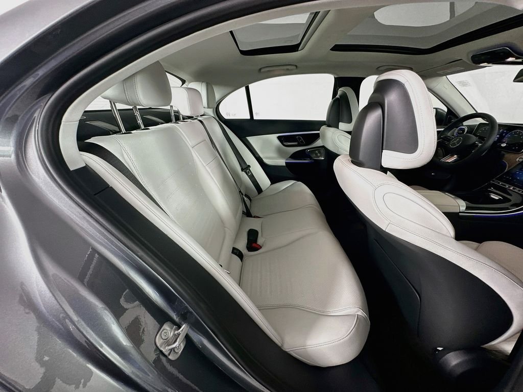 New 2026 Selenite Grey Metallic Mercedes-Benz C 300 image 29
