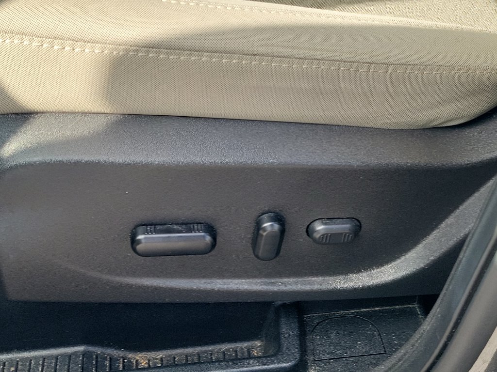 2019 Ford Escape SE - Photo 16