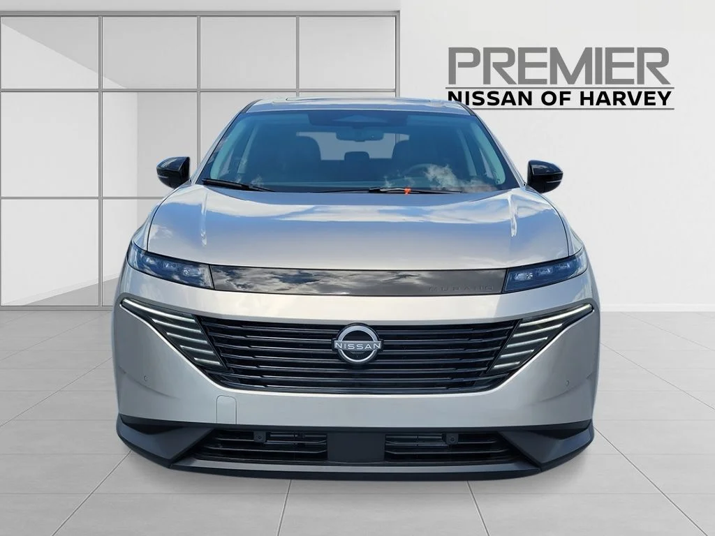 New 2026 Gold Nissan SL image 8