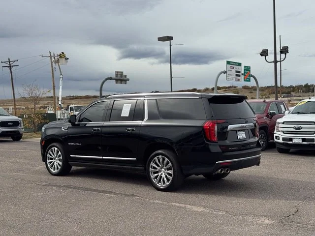 Used 2024 Onyx Black GMC Denali image 3