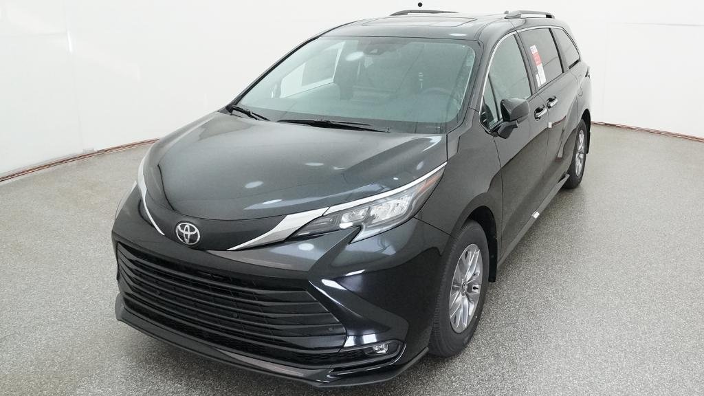 Certified Used 2026 Midnight Black Met Toyota XLE image 36
