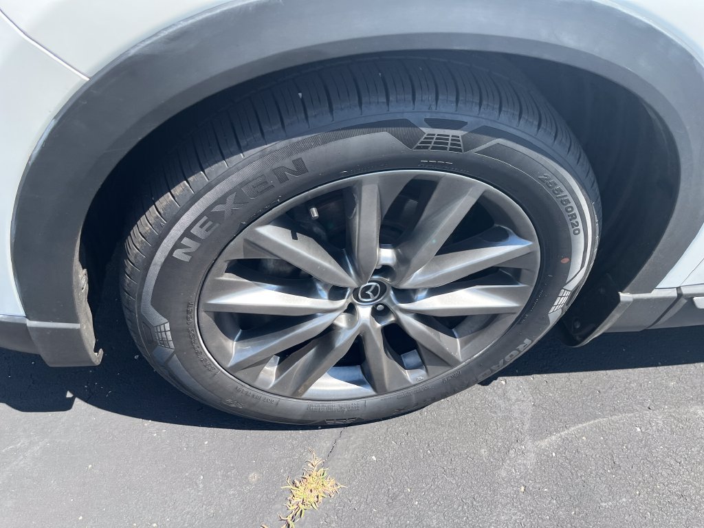 Used 2020 White Mazda Signature image 9