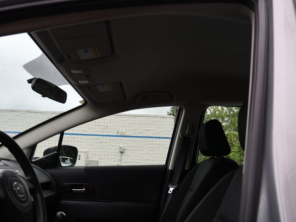 Used 2010 Silver Mazda Sport image 10