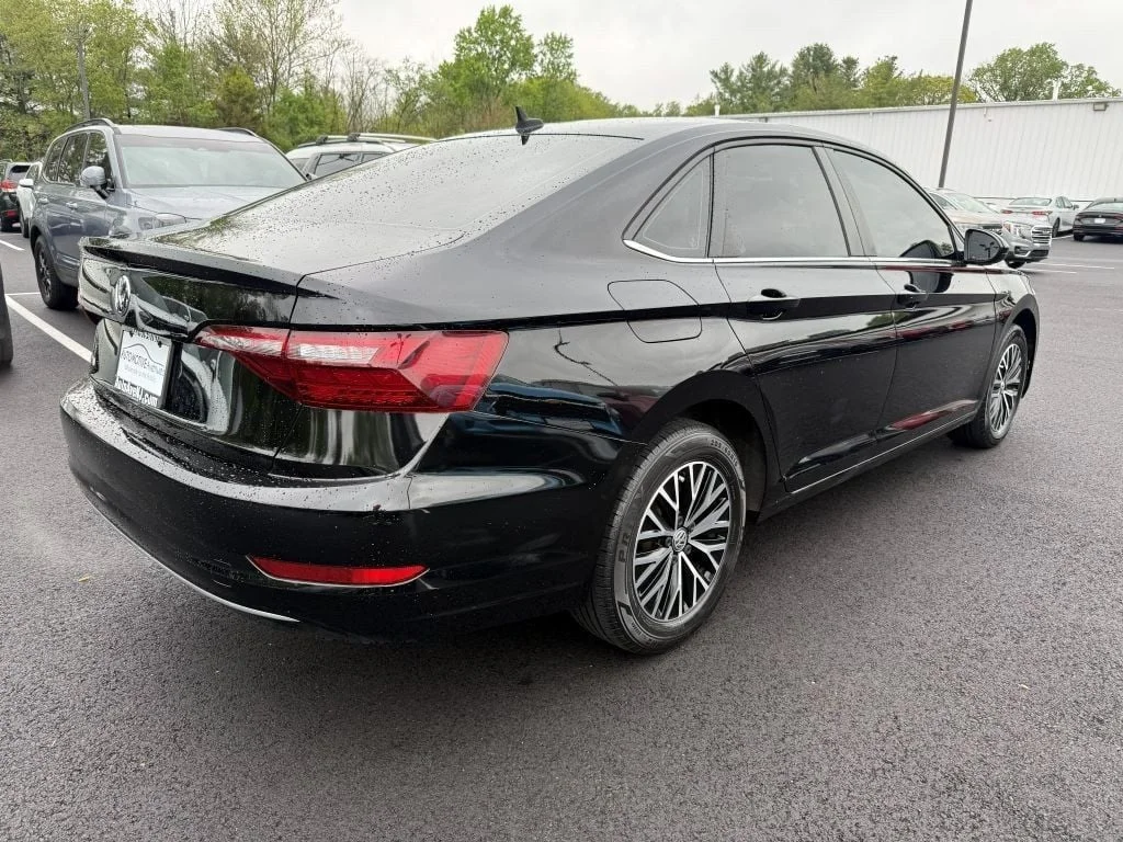 Used 2020 Black Uni Volkswagen SE Automatic (SULEV) w/ Cold Weather Pkg image 7