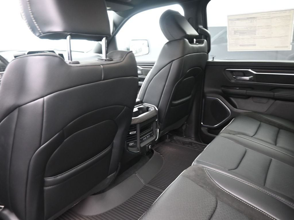 New 2026 Ivory White Tri-Coat Pearl-Coat Exterior Paint RAM Laramie image 12
