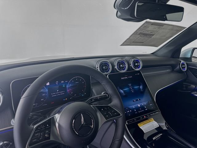 New 2026 Cirrus Silver Metallic Mercedes-Benz GLC 300 image 40