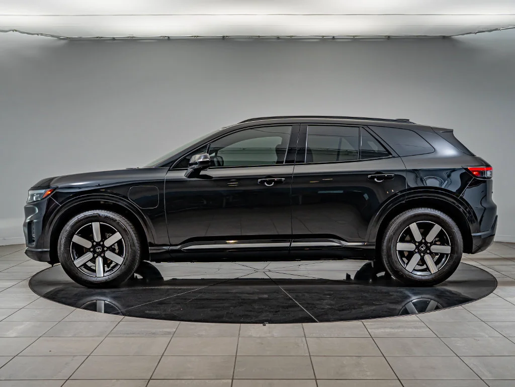 Used 2024 Black Honda Touring image 8