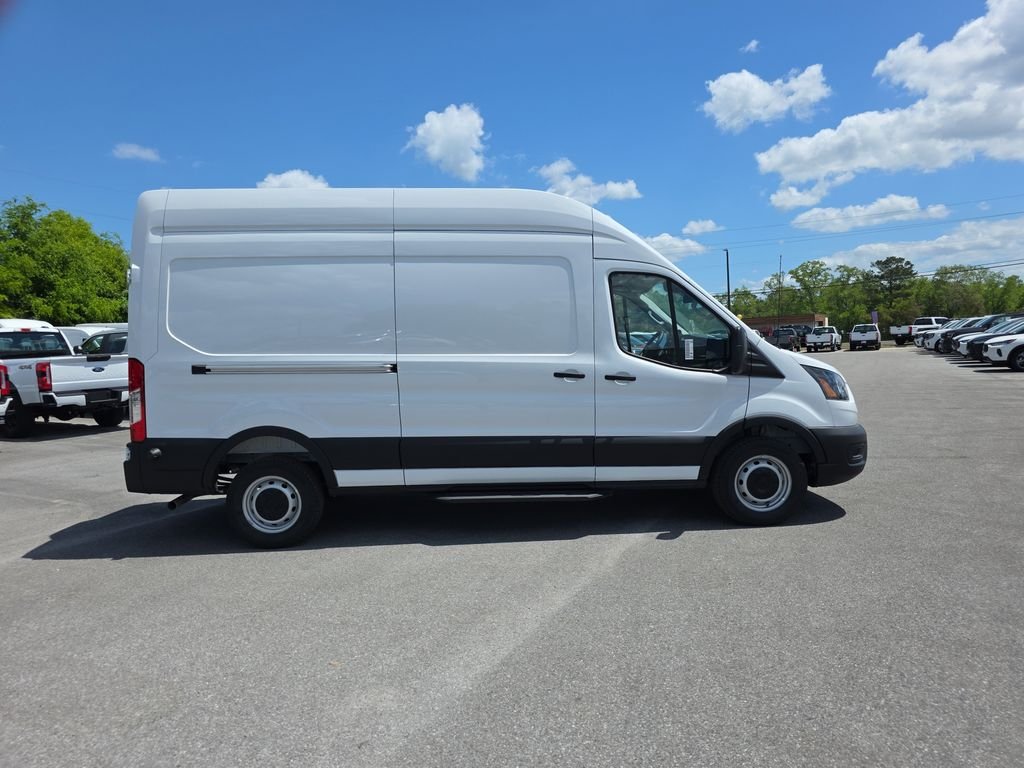 New 2026 Oxford White Ford Cargo Van image 8