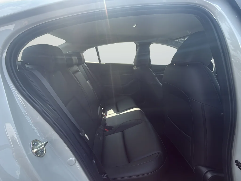 New 2026 White Mazda 2.5 S Select Sport image 10