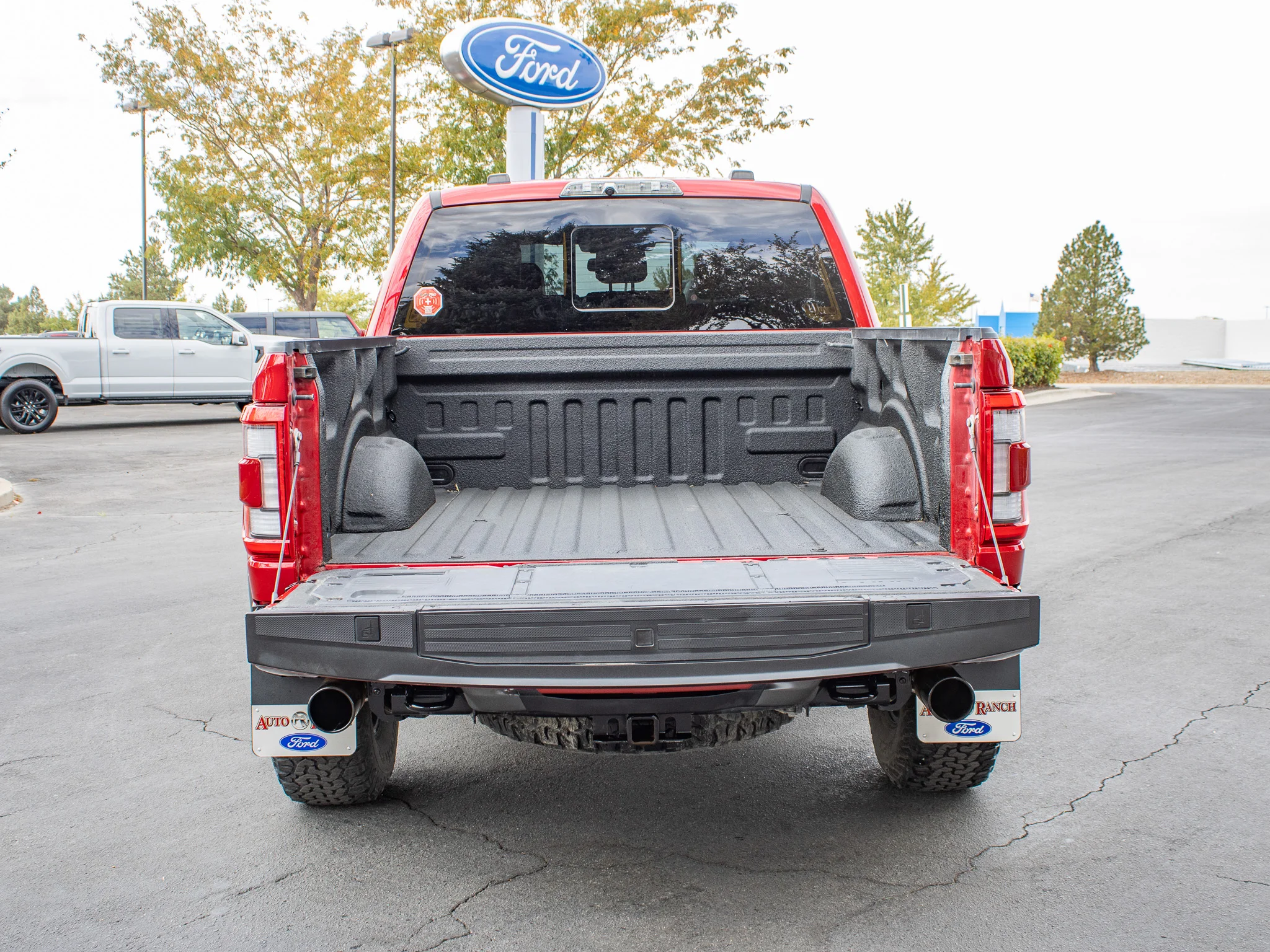 Used 2023 Rapid Red Metallic Tinted Clearcoat Ford Raptor image 10