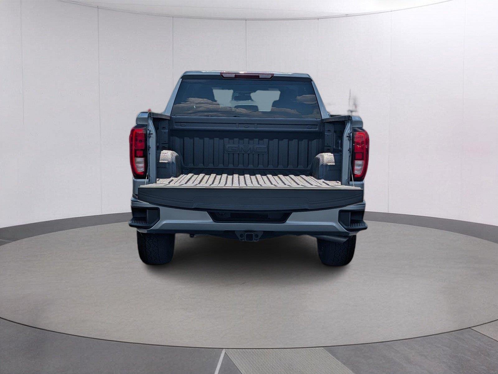 New 2026 Sterling Metallic GMC Elevation image 5
