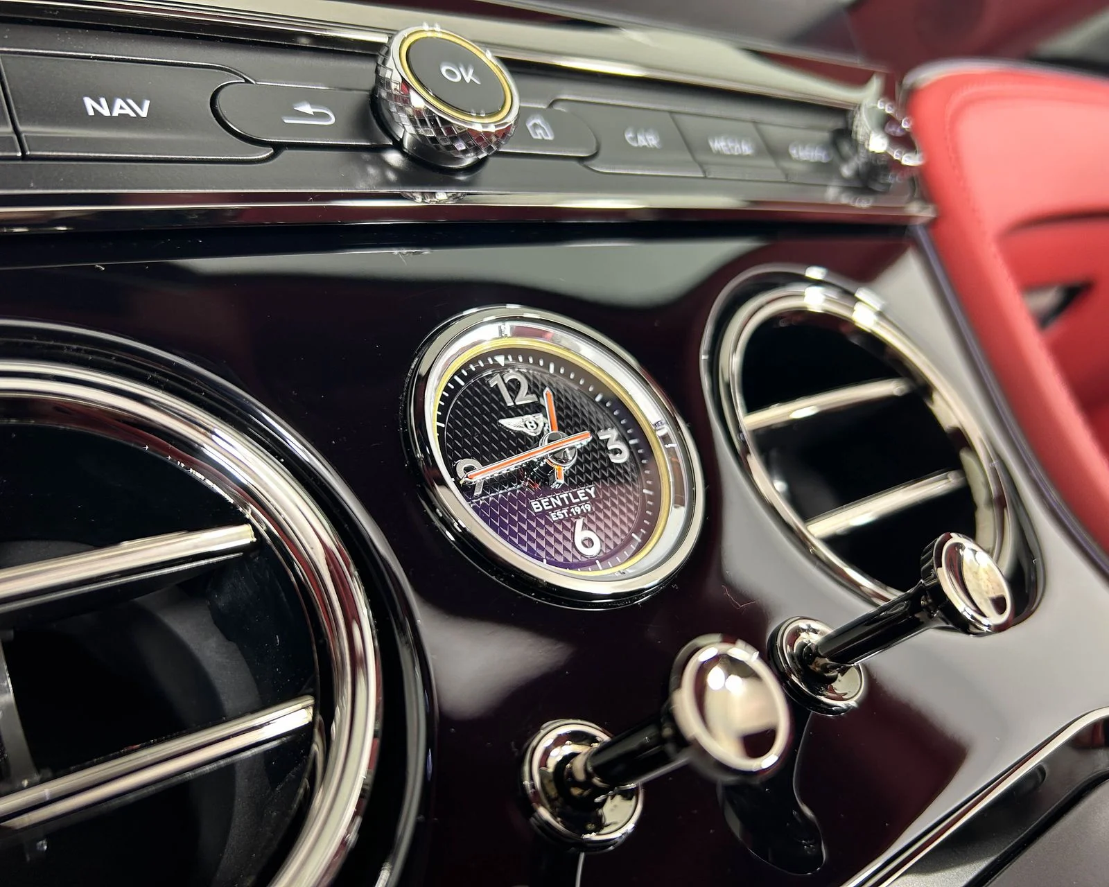 New 2026  Bentley GTC image 22