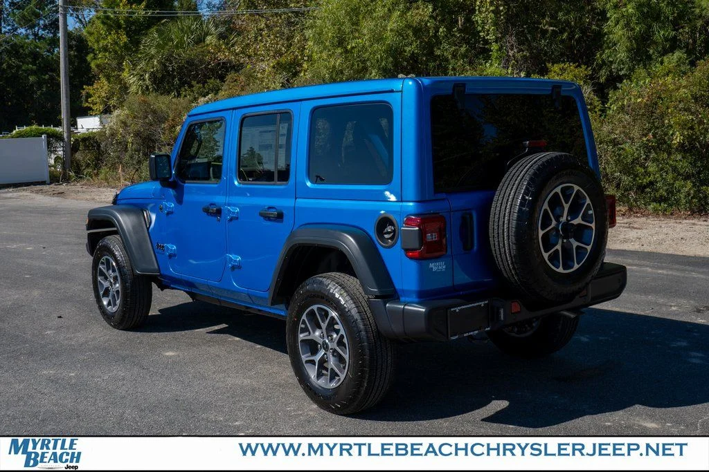 New 2026 Hydro Blue Pearl-Coat Exterior Paint Jeep Sport S image 4