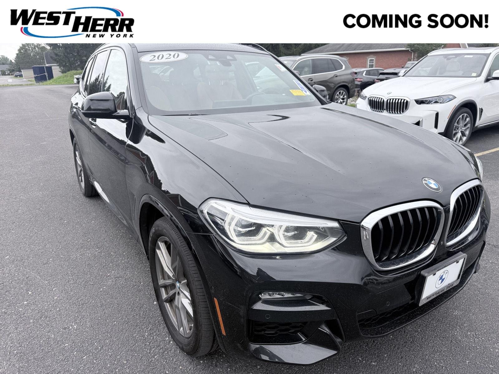 Used 2020 Black Sapphire Metallic BMW xDrive30i image 1