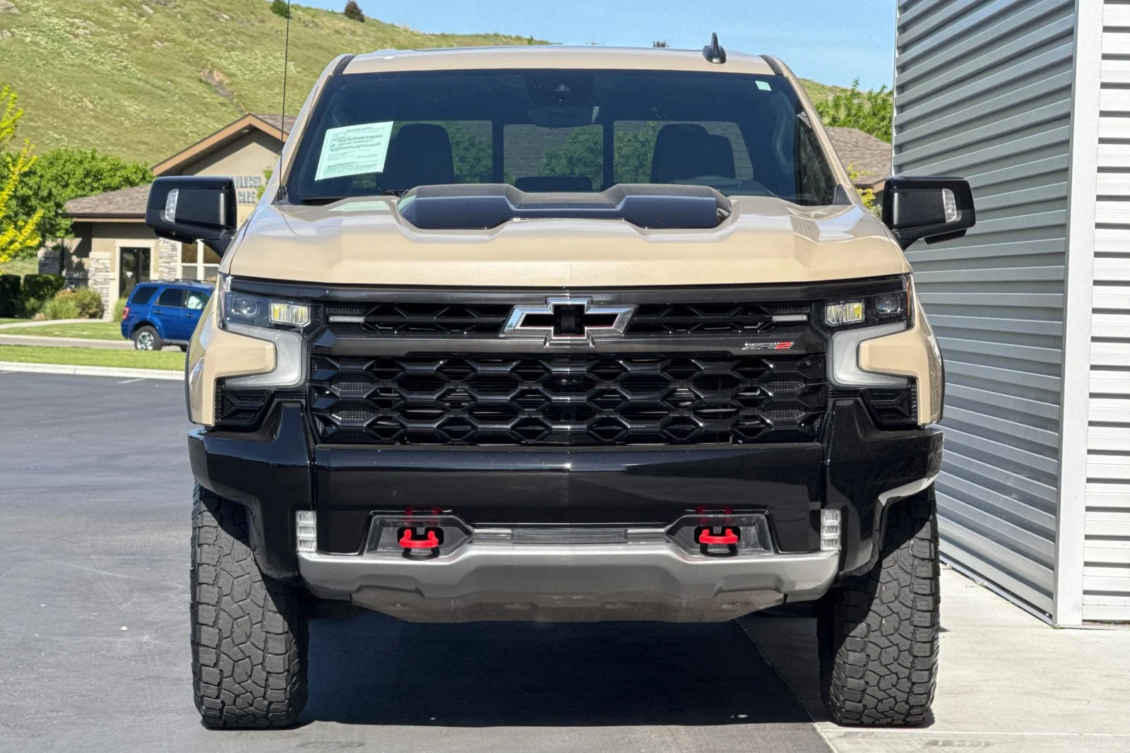 Used 2023 Sand Dune Metallic Chevrolet ZR2 image 8