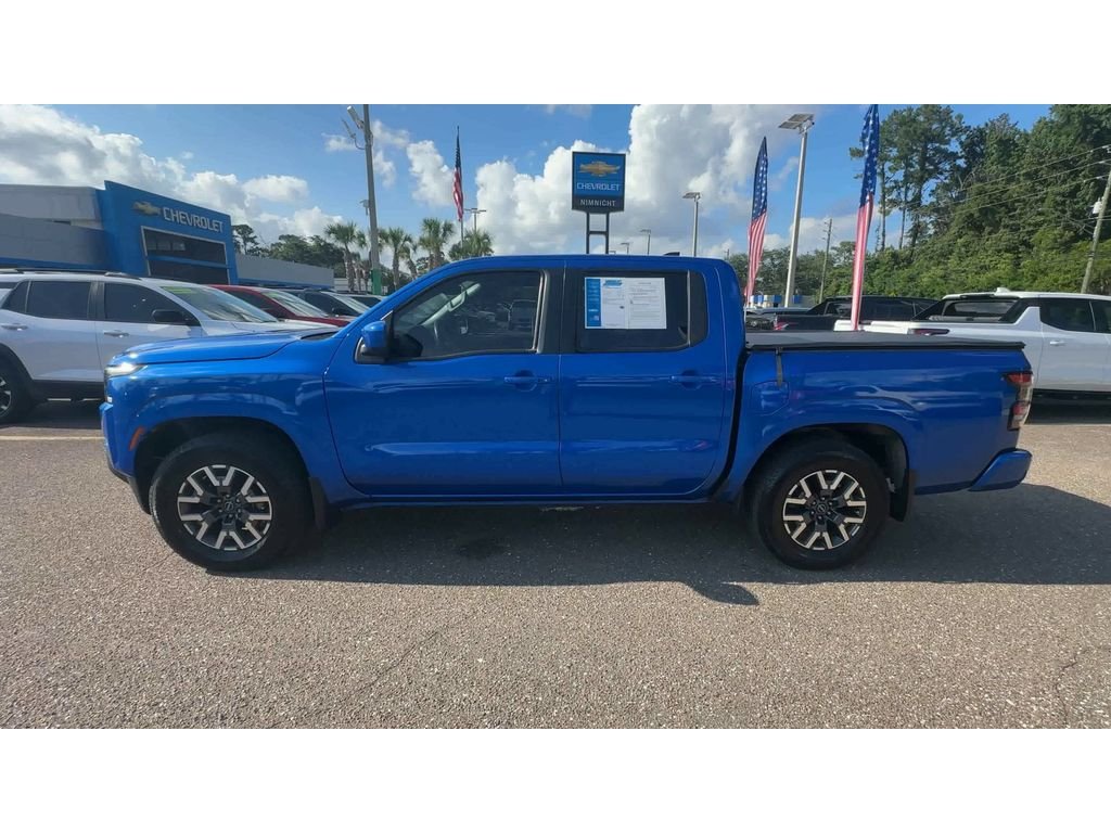 Used 2024 Blue Nissan SL image 5