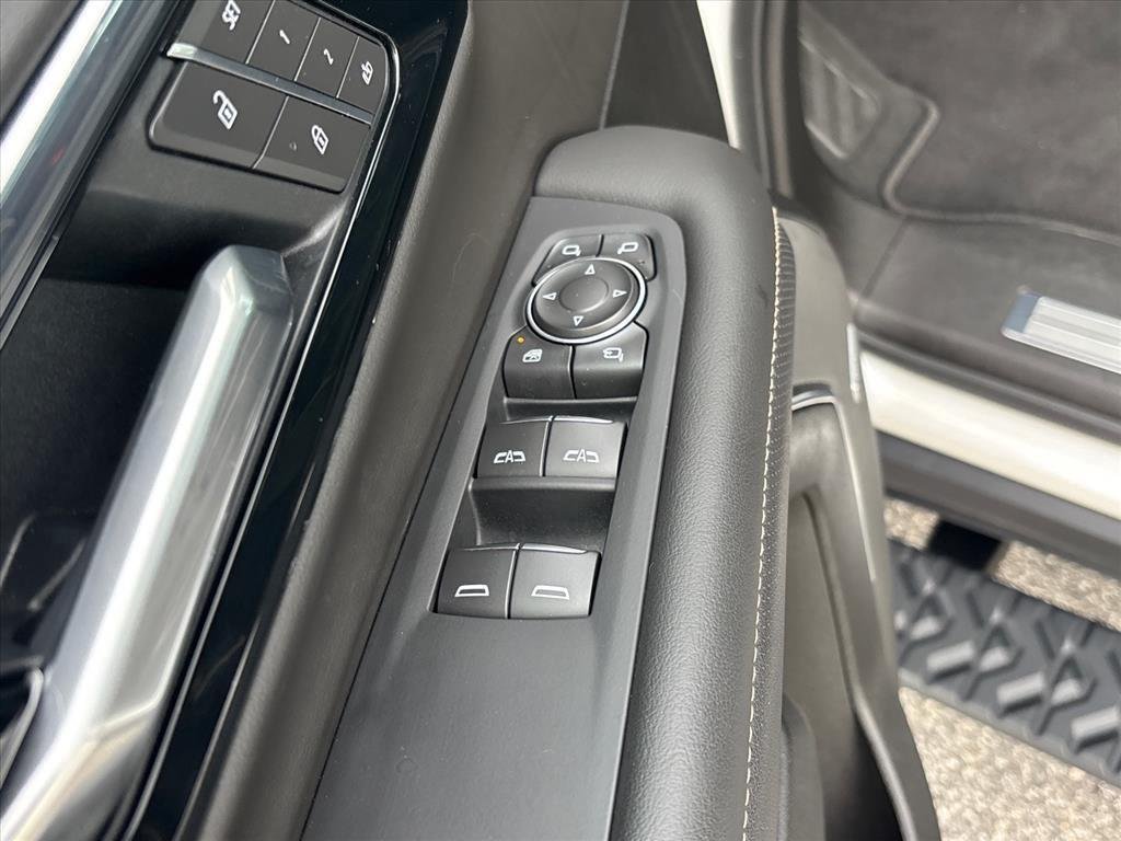 2025 Chevrolet Tahoe Premier - Photo 21