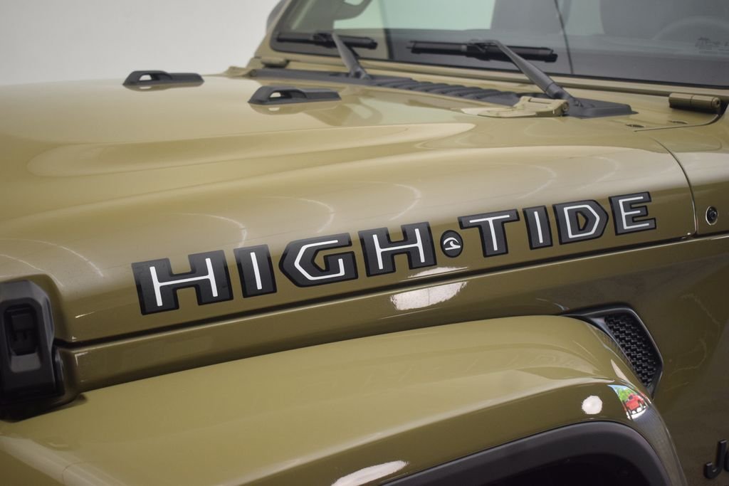 Used 2025 41 Jeep High Tide image 42