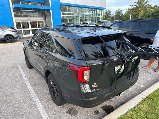 Used 2023 Green Ford Timberline image 3