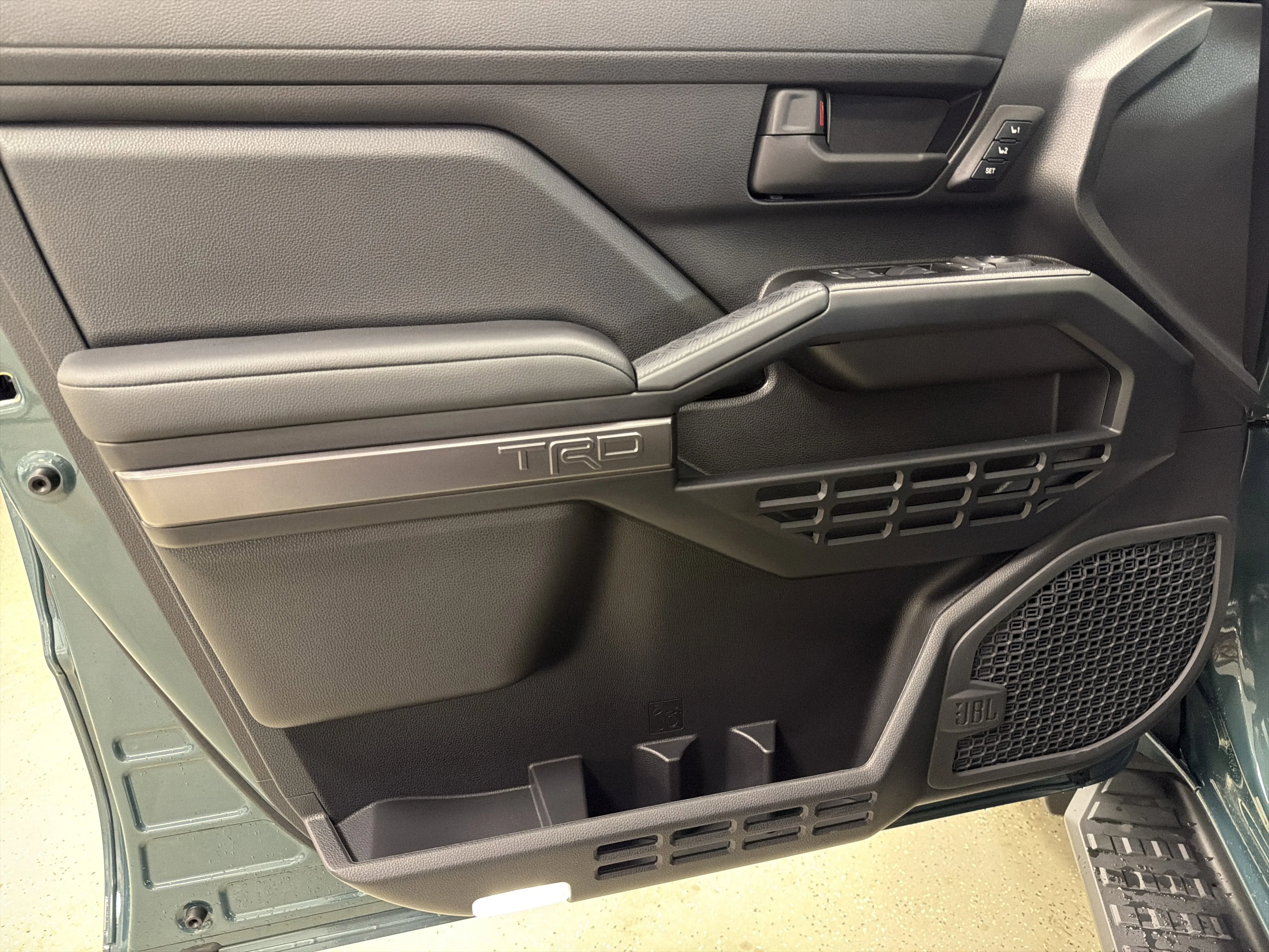 2026 Toyota 4Runner TRD Off-Road Premium - Photo 21