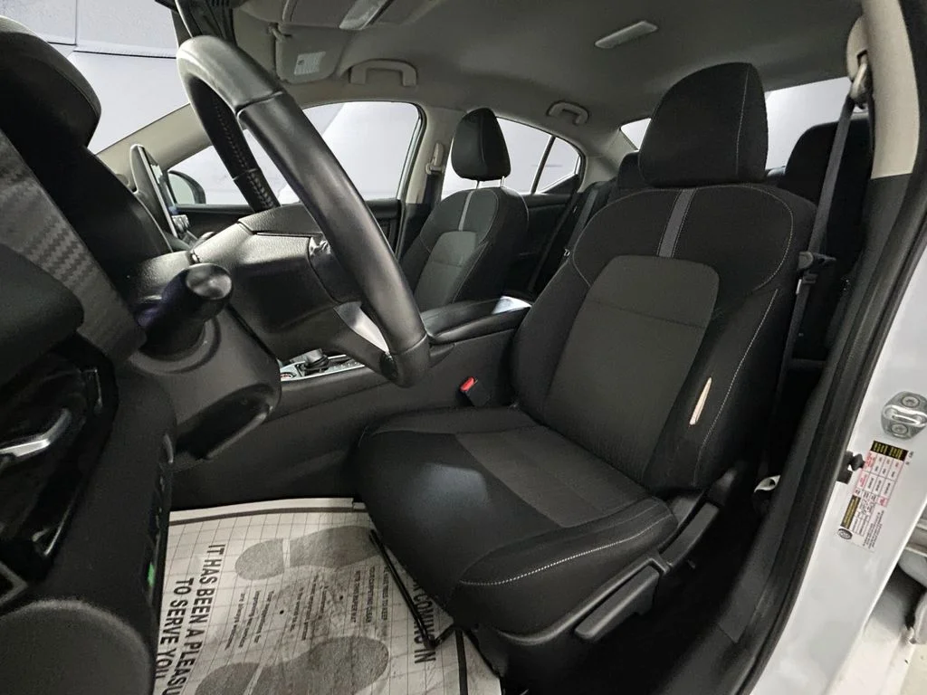 Used 2023 White Nissan SV image 8