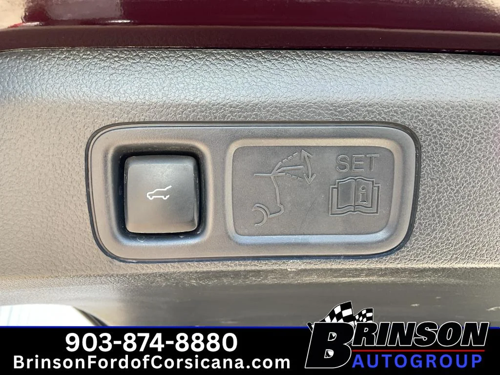 Used 2024 Jewel Red Metallic Tinted Clearcoat Ford Platinum image 13
