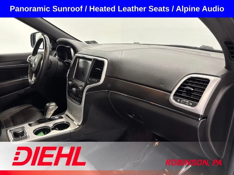 Used 2018 Red Jeep Limited image 17