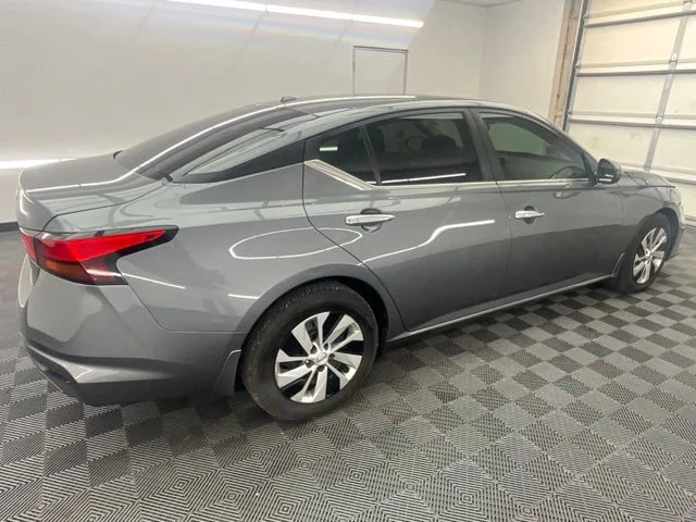 Used 2019 Gray Nissan 2.5 S image 21