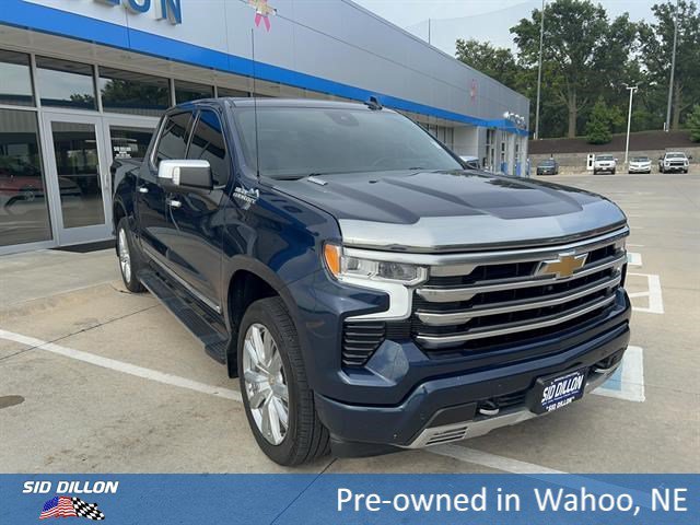 Used 2023 Northsky Blue Metallic Chevrolet High Country image 7