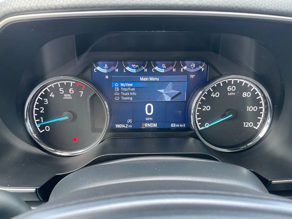Used 2023 Black Ford XLT image 9