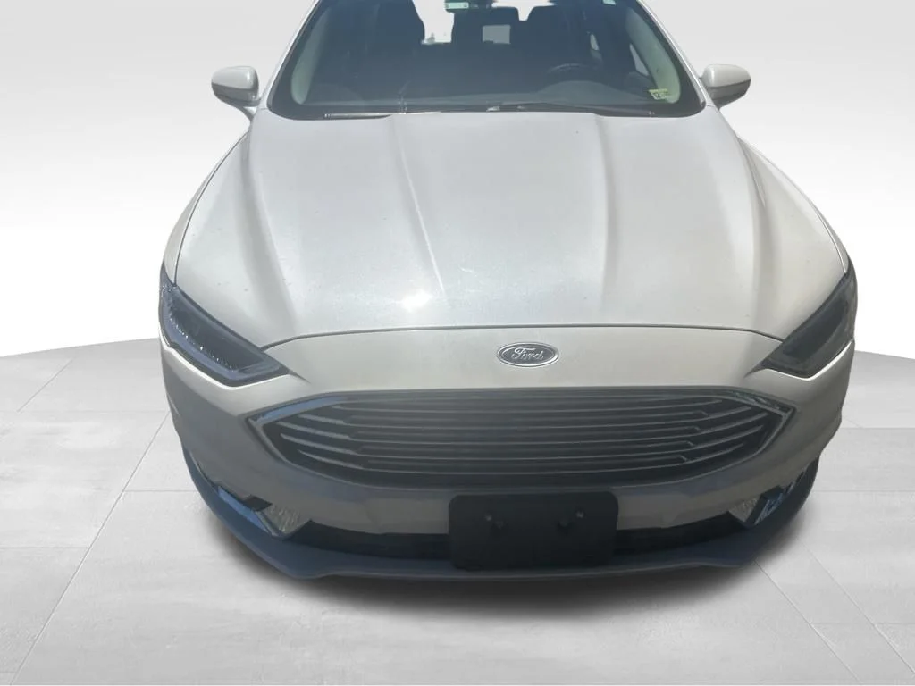Used 2017 White Ford SE image 36