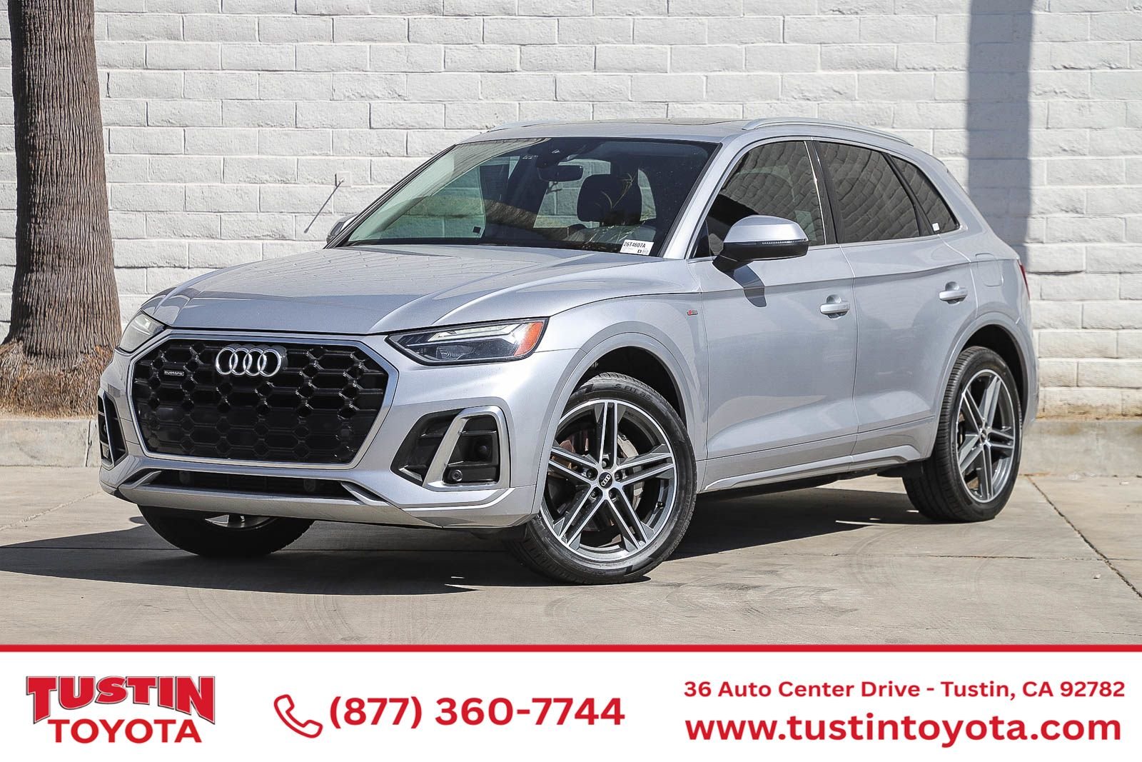 Used 2022 Silver Audi  image 1