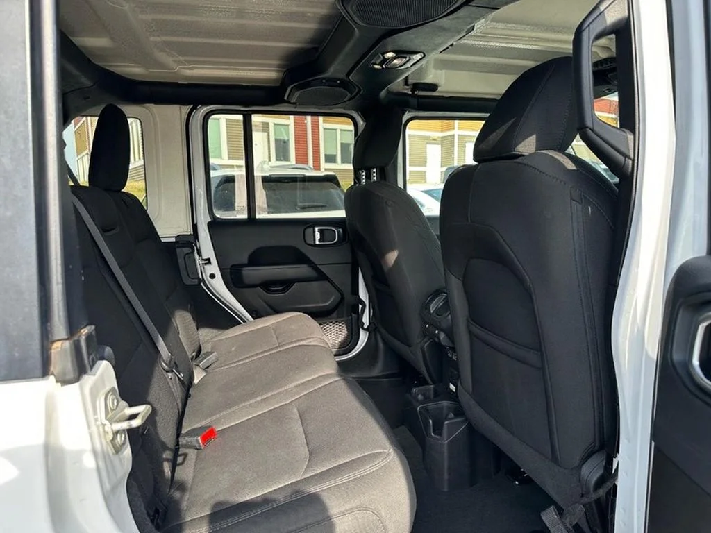 Used 2023 Bright White Clearcoat Jeep Sahara image 13