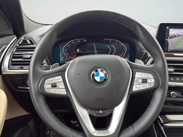 Used 2023 Gray BMW xDrive30i image 38