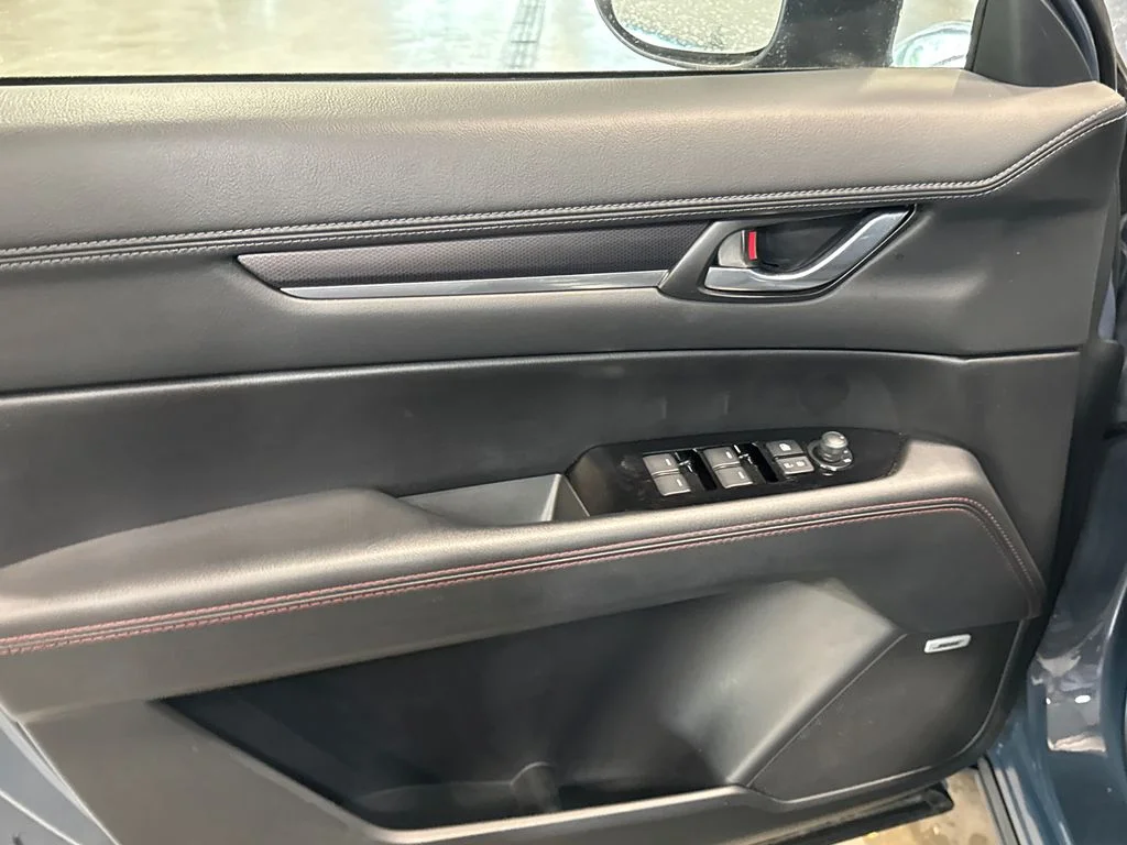 Certified Used 2025 Gray Mazda 2.5 S Carbon Edition image 8