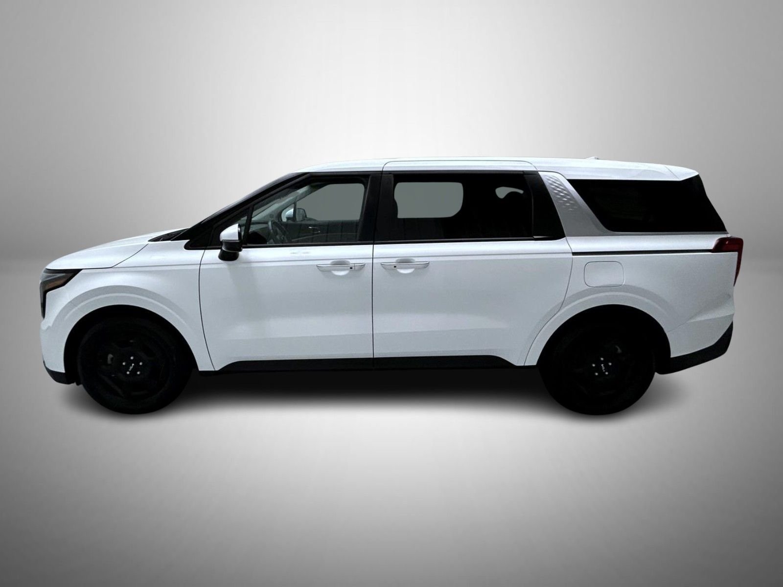 Used 2025 White Kia LXS image 8
