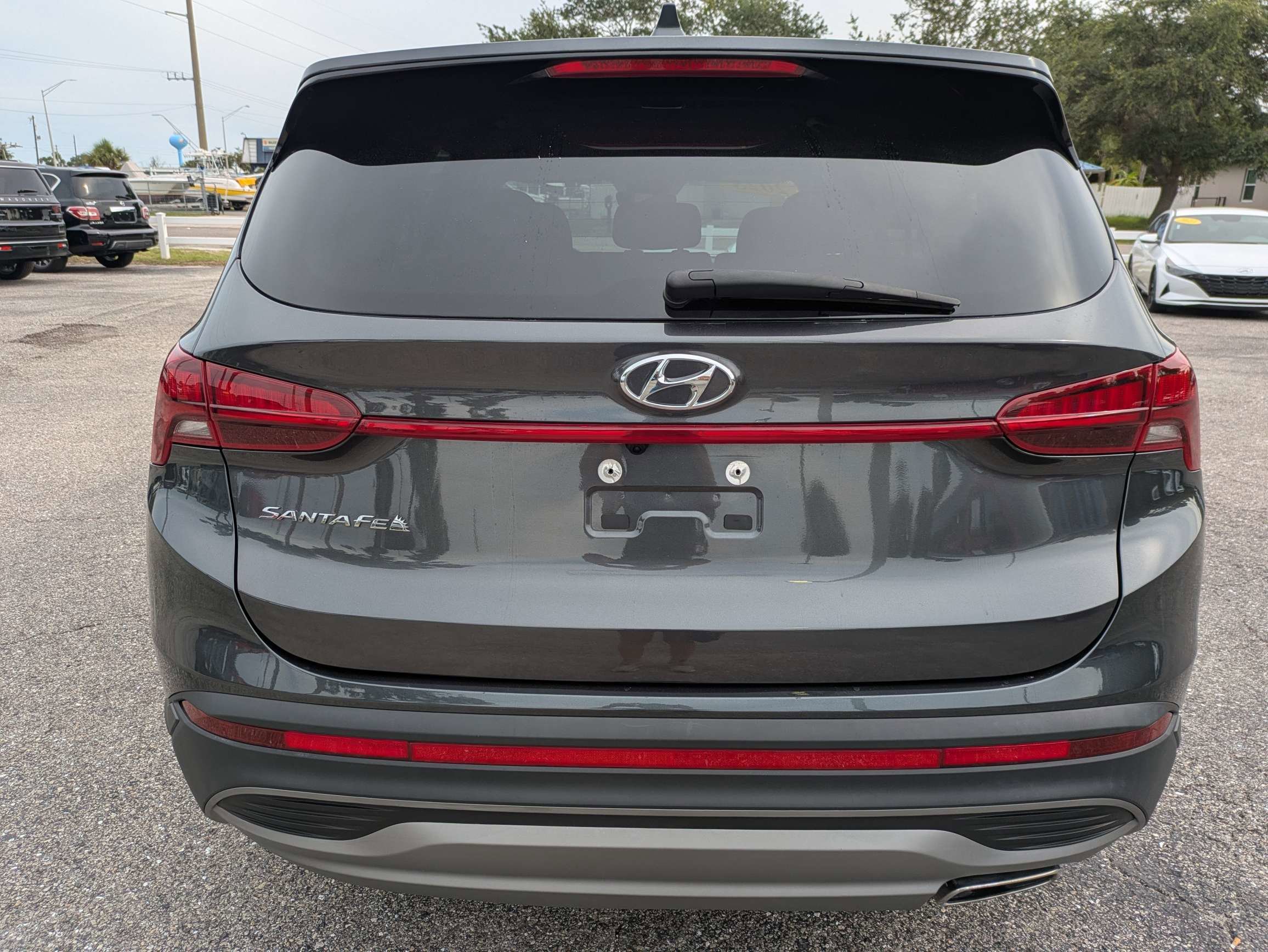 Used 2023 Portofino Gray Hyundai SE image 5
