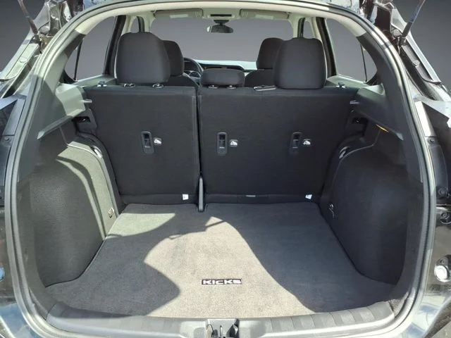 Used 2025 Black Nissan S image 17