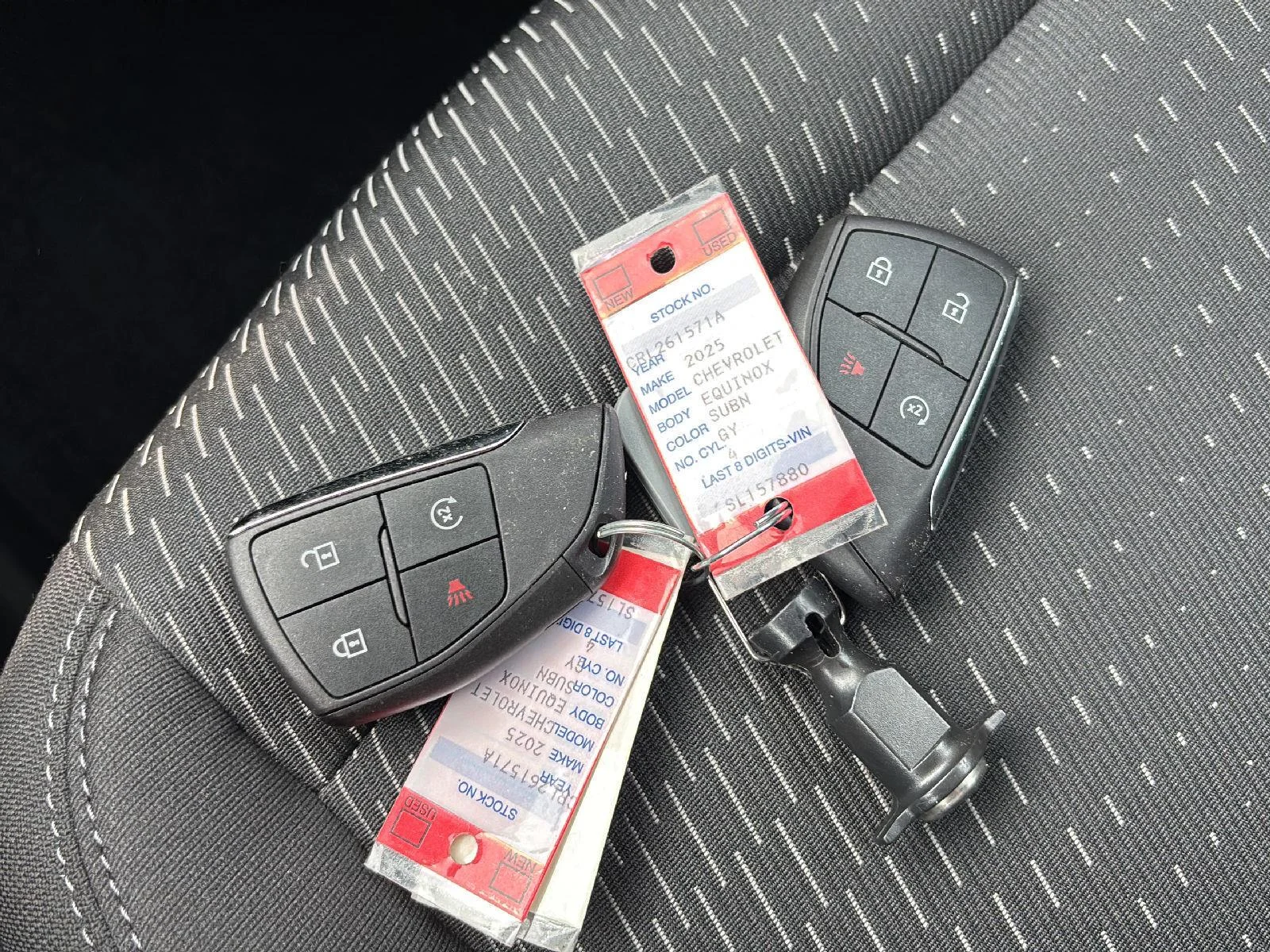 Used 2025 Sterling Gray Metallic Chevrolet LT image 34