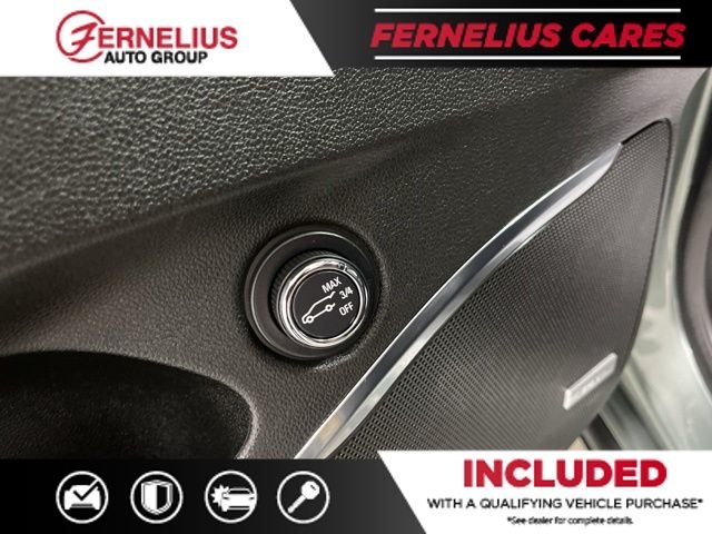 Used 2023 Green Buick Avenir image 38