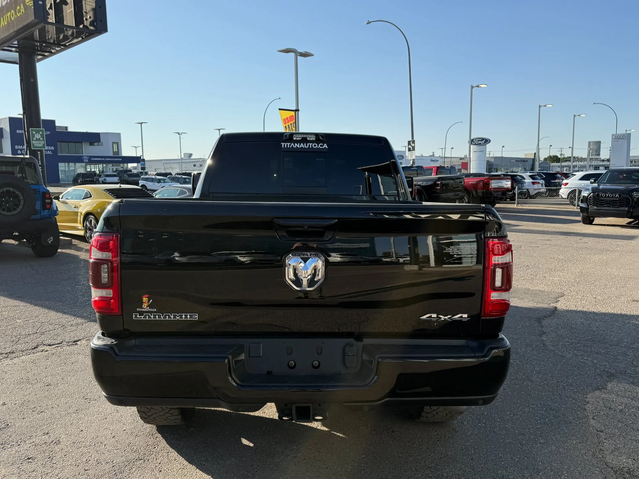 Certified Used 2023 Diamond Black Crystal Pearlcoat Ram Laramie 4x4*6.7L Cummins Diesel | Cooled Leather | Sunroof | Htd Wheel | Tow Pkg | 6ft Box | Navi image 15