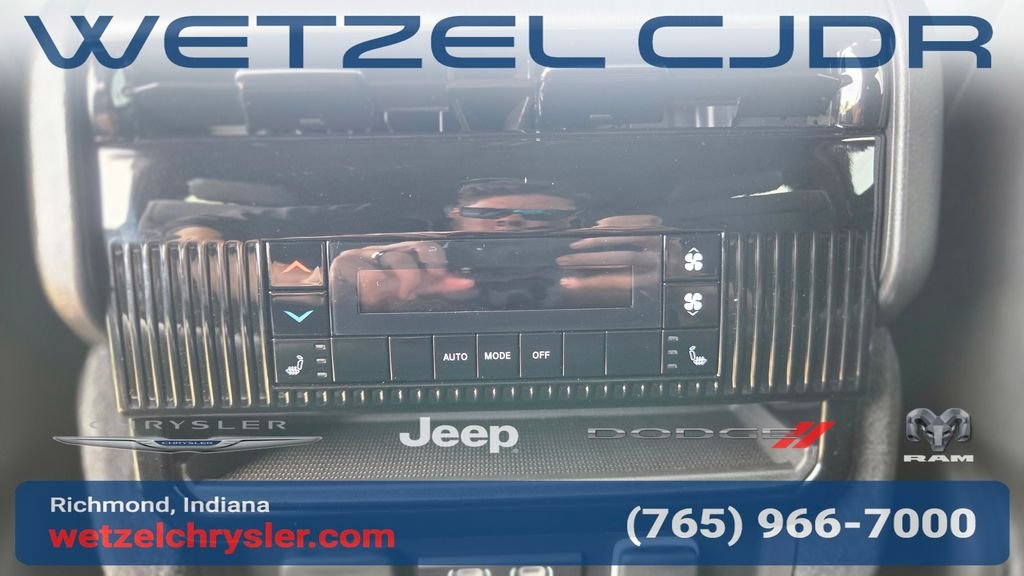 New 2026 Fathom Blue Pearl-Coat Exterior Paint (Late Availability) Jeep Limited Altitude image 38