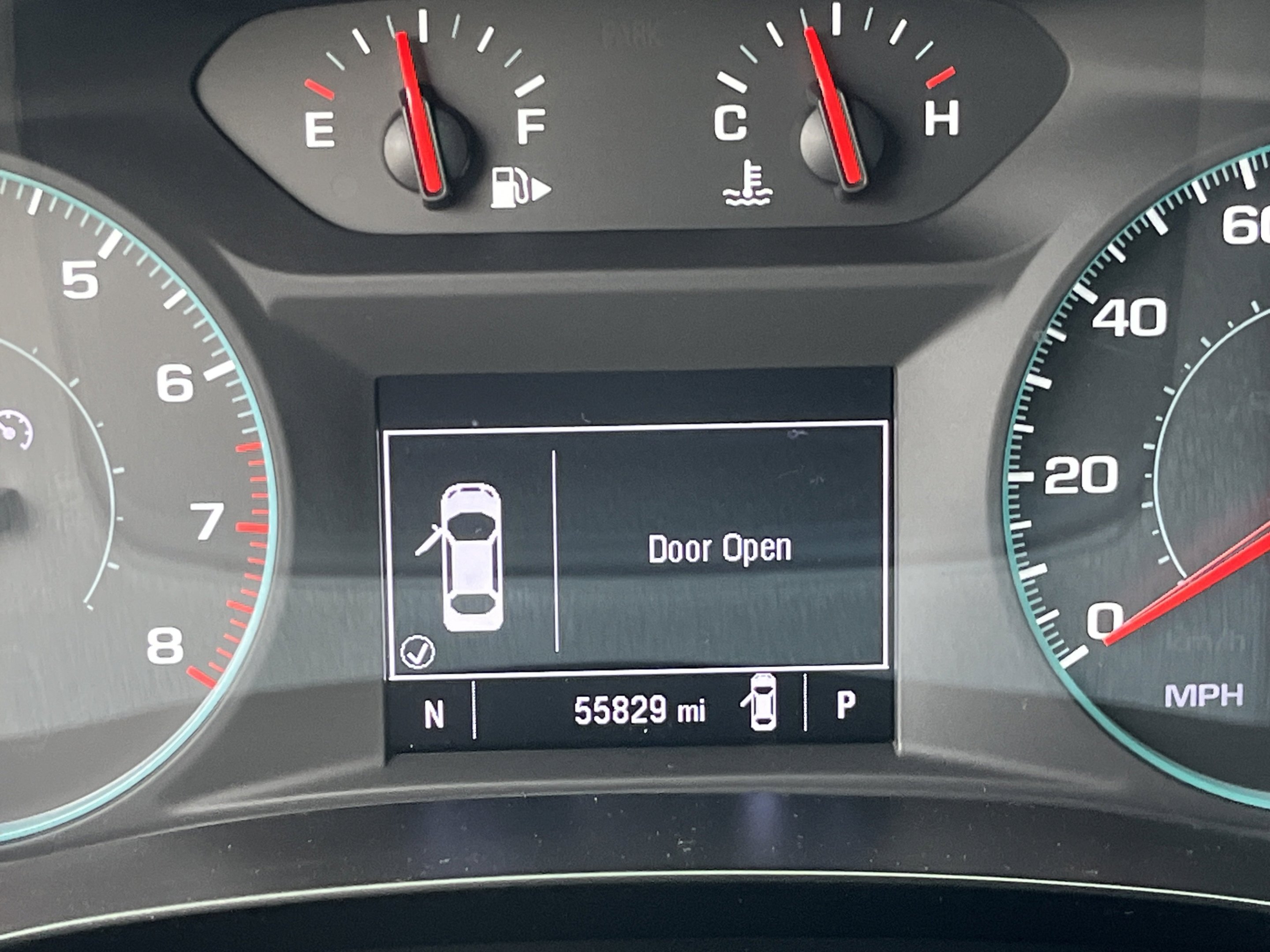 Used 2025 Sterling Gray Metallic Chevrolet  image 25