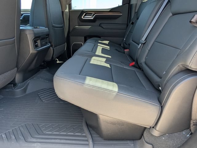 2026 Chevrolet Silverado 1500 LT - Photo 7