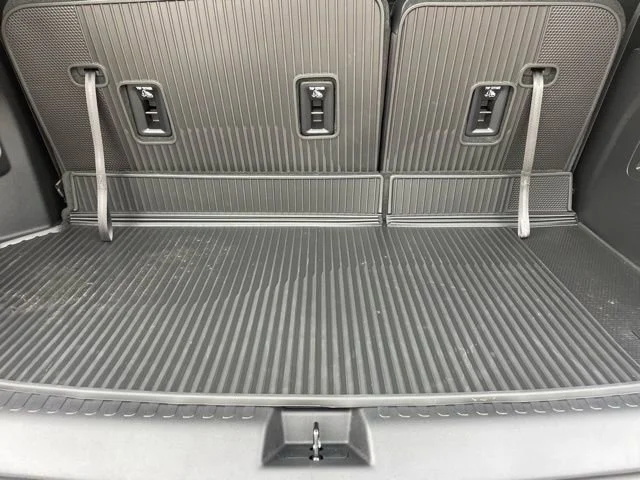 2026 GMC Acadia AT4 - Photo 22