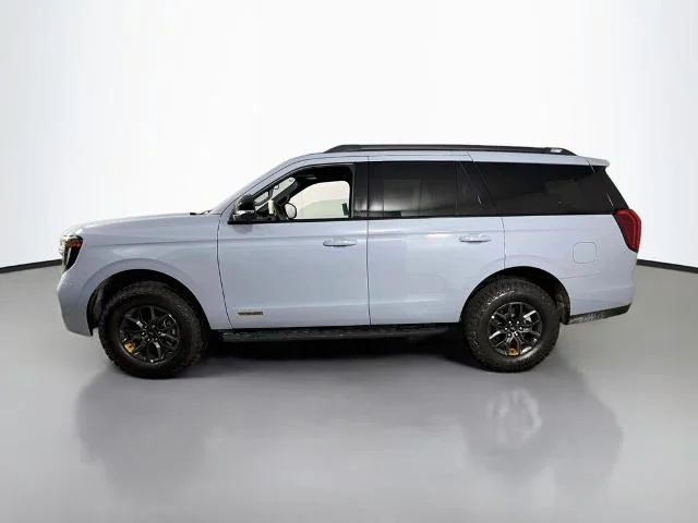 New 2027 Glacier Gray Metallic Tri-Coat Ford Tremor® image 39