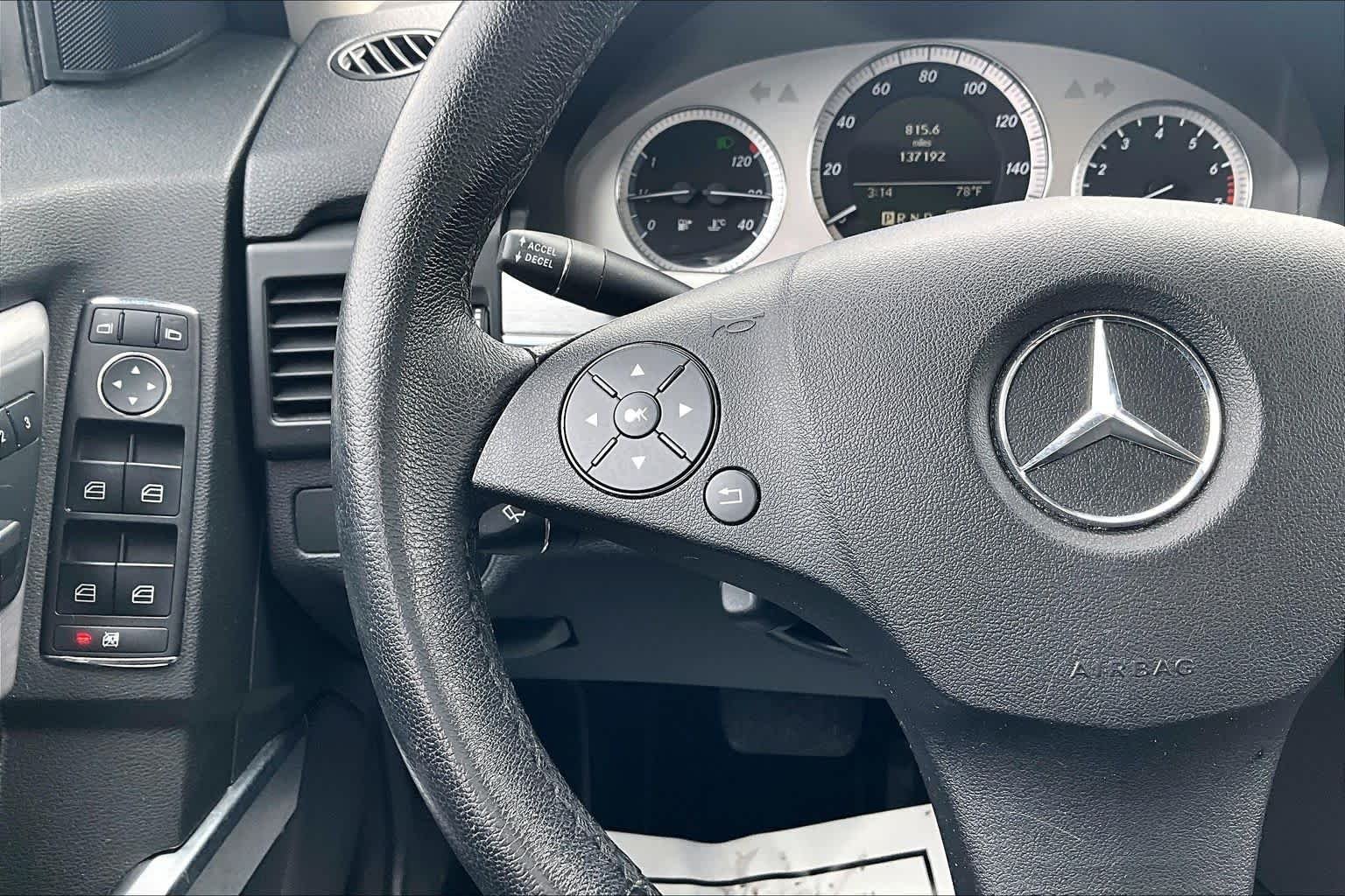 Used 2010 Palladium Silver Metallic Mercedes-Benz GLK 350 image 23
