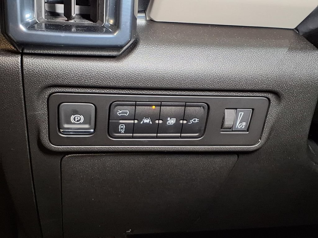 2026 GMC HUMMER EV 2X - Photo 16